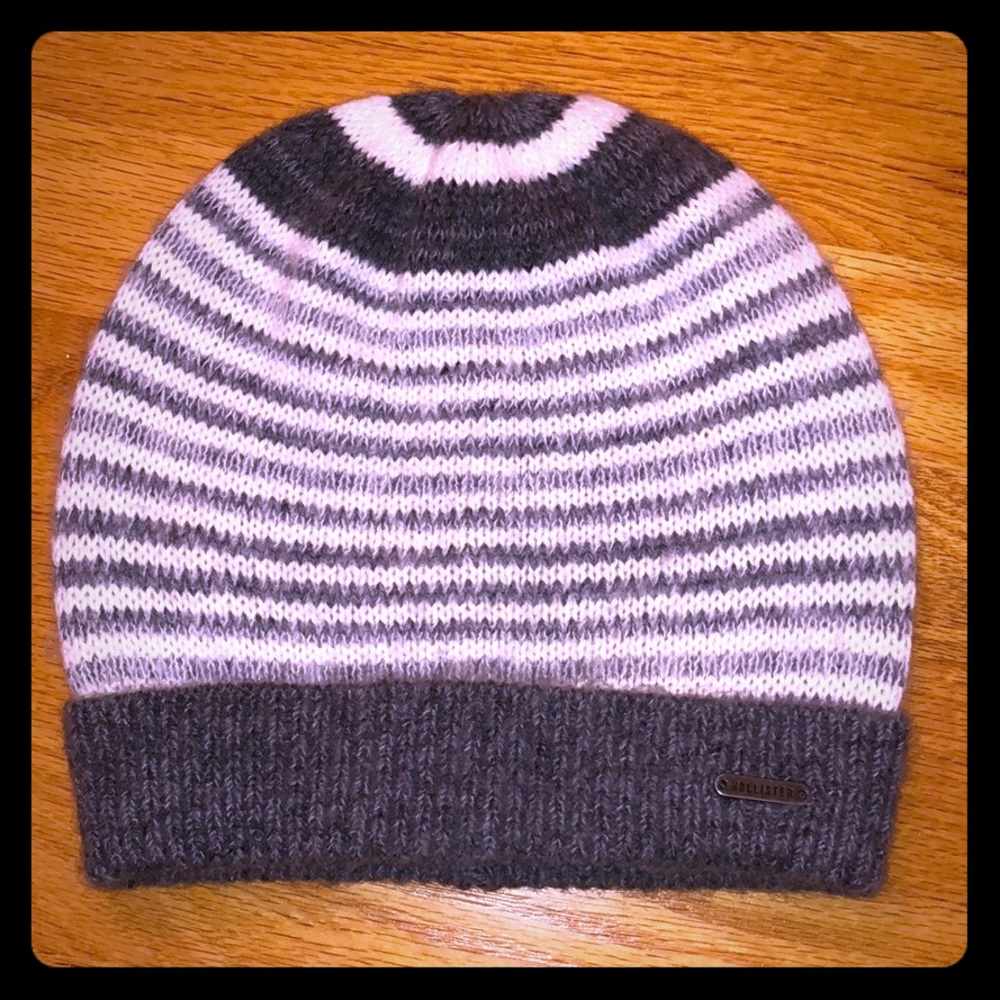 Hollister knit gray hat